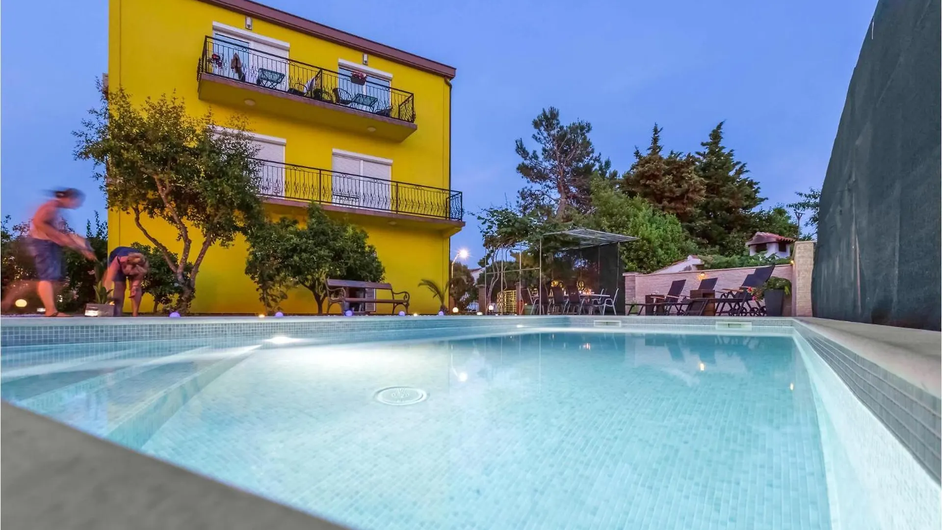 Nice Apartment In Pula With Outdoor Swimming Pool