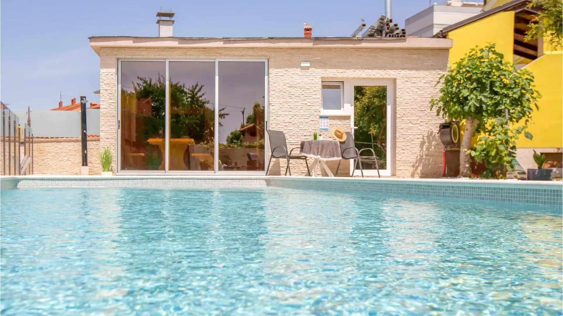 Nice Apartment In Pula With Outdoor Swimming Pool
