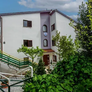 Appartamento Iva, Pola